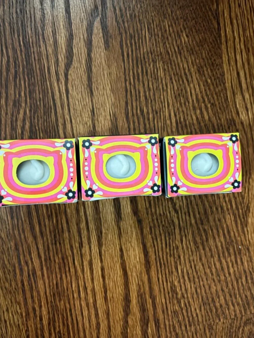 Schylling NeeDoh Sugar Skull Cats Squishy Sensory Fidget Toy Glow In Dark 3 Pack